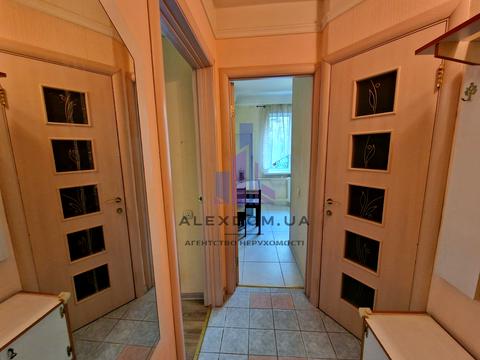 квартира за адресою Сулеймана Стальського вул., 10
