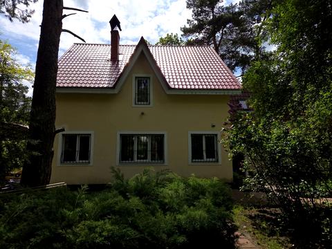 будинок за адресою Анатолія Солов'яненка вул.
