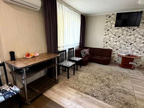 квартира за адресою Космічна вул., 112