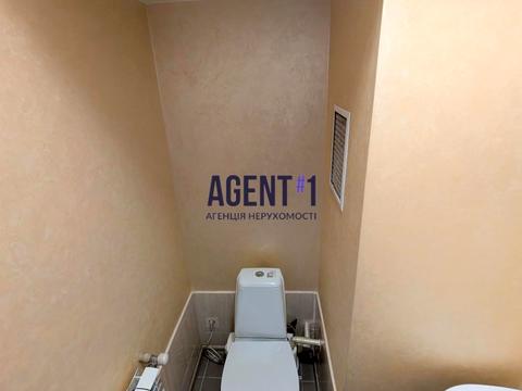 коммерческая по адресу Соборна вул, 10А