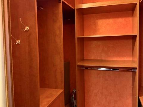 квартира за адресою Анни Ахматової вул., 34