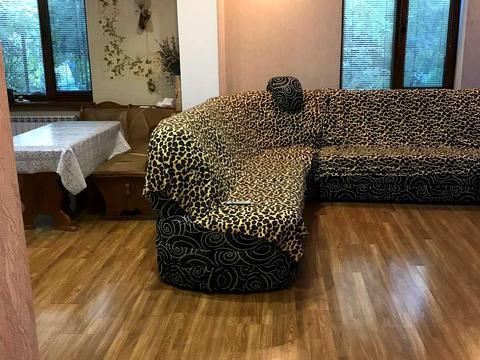 будинок за адресою Шкільна