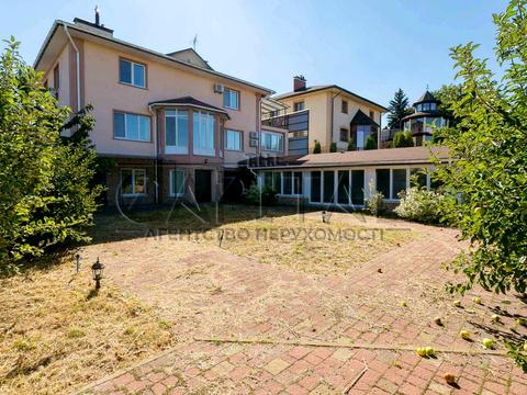 будинок за адресою Привітна вул., 10