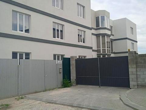 комерційна за адресою Київська вул., 8-А