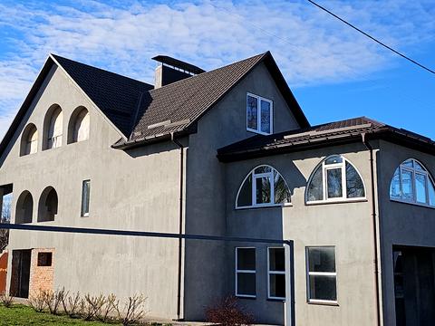 будинок за адресою Приозерна вул.