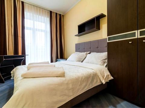 квартира за адресою Левка Лук'яненка вул. (Василя Жуковського), 21