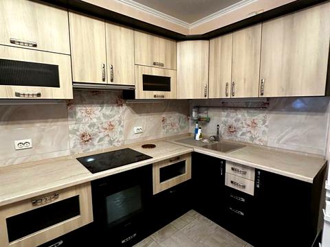 квартира за адресою Грушевського вул., 21