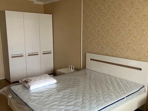квартира за адресою Рональда Рейгана вул., 6-А