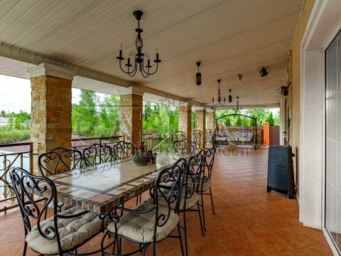 будинок за адресою Центральна вул.