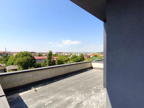 квартира за адресою Собранецька, 100