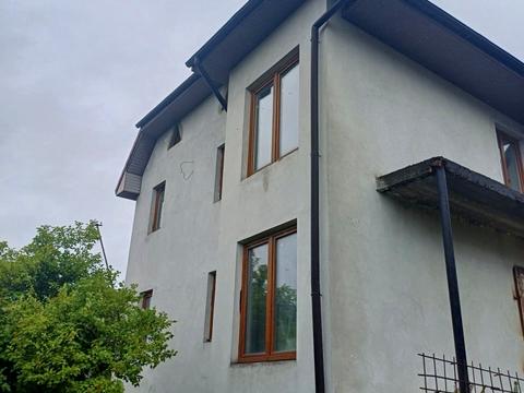 дом по адресу Прикарпатська, 12