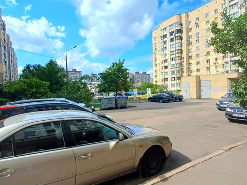 квартира по адресу Червоной Калины просп. (Владимира Маяковского), 93-А