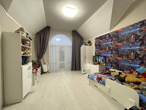 дом по адресу Інститутська, 9