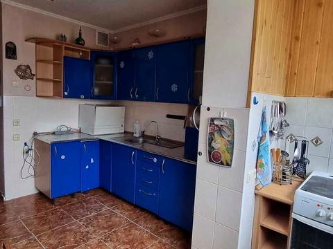 квартира по адресу Драгоманова, 40А