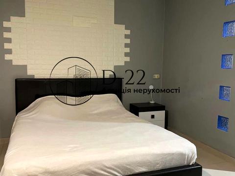 квартира за адресою Ревуцького вул., 7