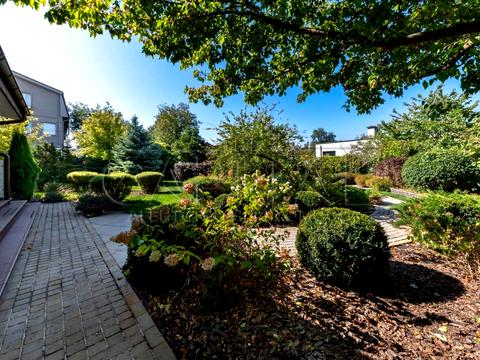 дом по адресу Зелёная ул.