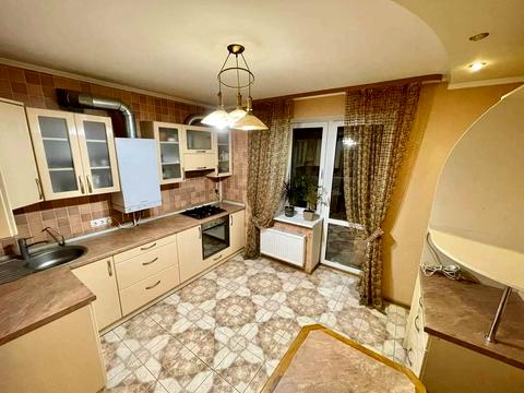 квартира по адресу Зодчих ул., 10