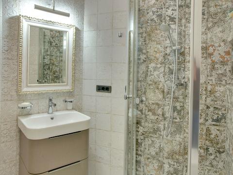 квартира за адресою Київ, Старонаводницька вул., 13