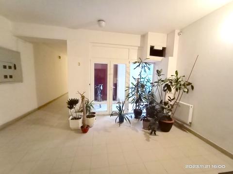 комерційна за адресою Мукачівський пров., 4в