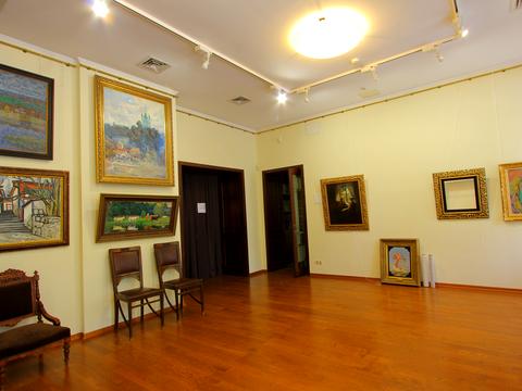 комерційна за адресою Кудрявська вул., 8-А