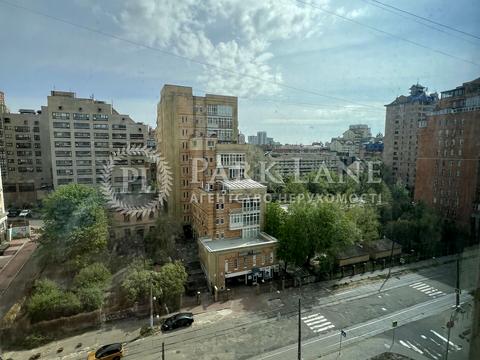 квартира за адресою Річкова вул., 4