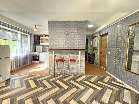 квартира по адресу Салютная ул., 25