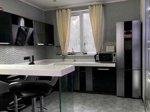 будинок за адресою Паркова, 10