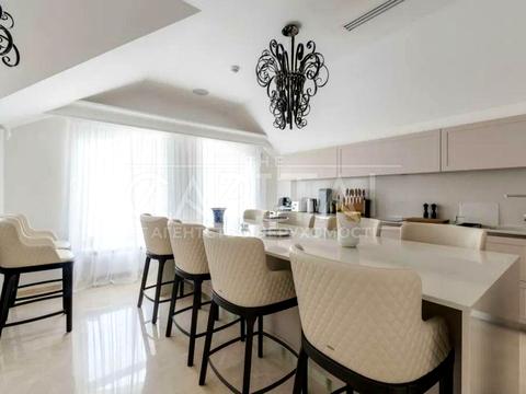 дом по адресу бучанський