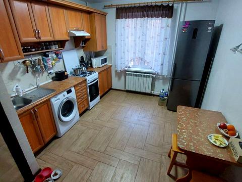 квартира за адресою Озерна вул. (Червоних Майовщиків), 35