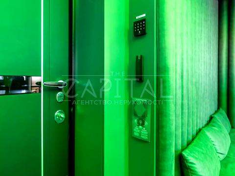 комерційна за адресою Білоруська вул., 36А
