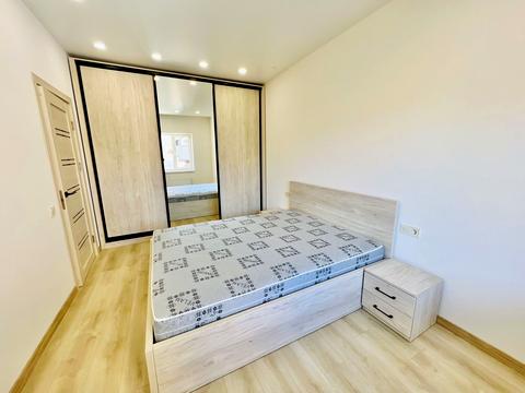 квартира за адресою Залізнична вул., 42
