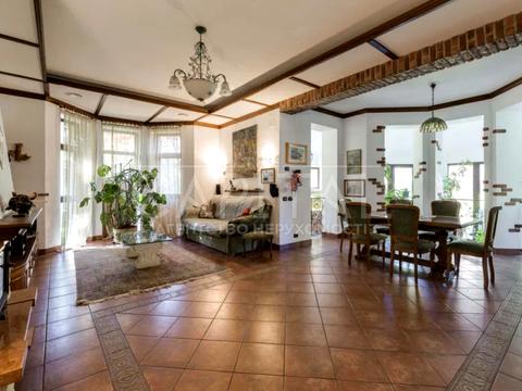 дом по адресу с. Вишенки, Молодіжна