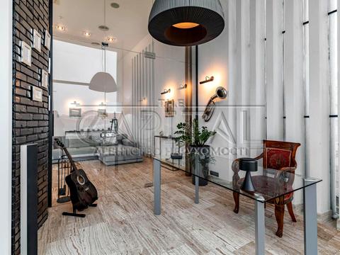 будинок за адресою Виноградна вул., 1