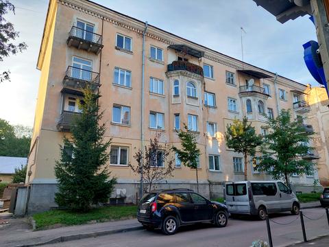 квартира за адресою Дрогобич, Адама Міцкевича вул., 2