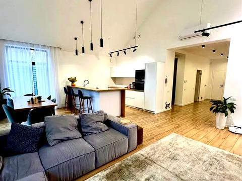 будинок за адресою Отамана Орлика вул.