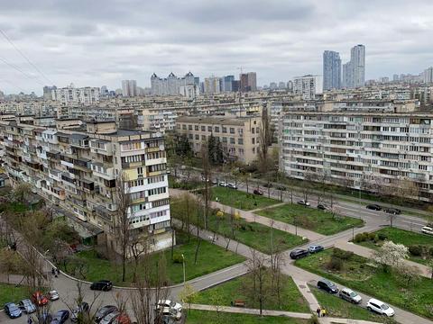квартира за адресою Амвросія Бучми бульв., 8
