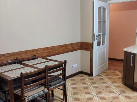 квартира за адресою Дніпровська набережна вул., 1