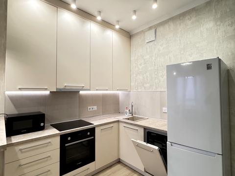 квартира за адресою Миколи Бажана просп., 1-А