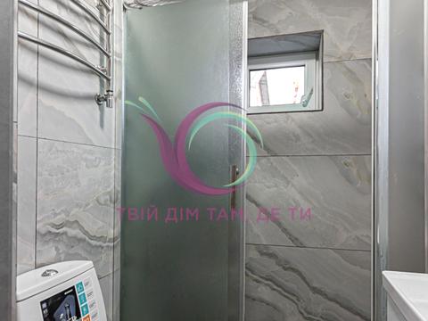 будинок за адресою Центральна, 1 буд