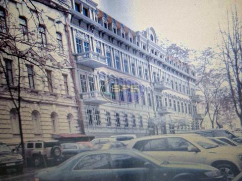 комерційна за адресою Гоголя вул., 23