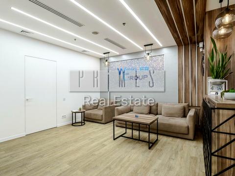 комерційна за адресою Михайла Грушевського вул., 9