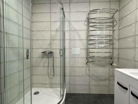 квартира за адресою Хіміків вул., 28