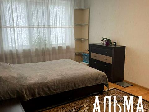 квартира за адресою Андрія Первозванного вул. (Стахурського), 80