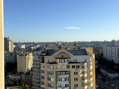 квартира по адресу Владимира Ивасюка просп. (Героїв Сталінграду), 24