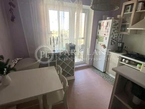 квартира за адресою Вишняківська вул., 5