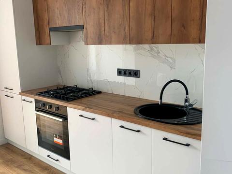 квартира за адресою Мисливська вул., 24