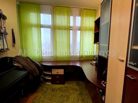 квартира за адресою Євгена Коновальця вул. (Щорса), 36-Б