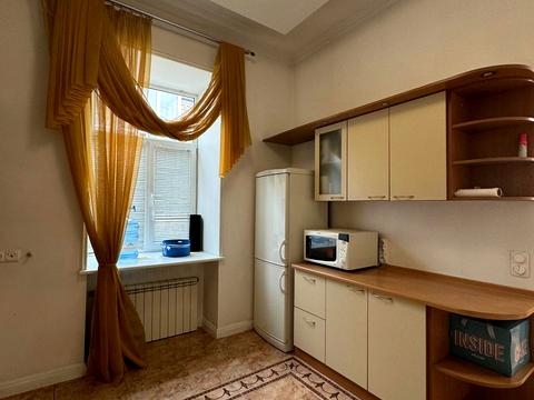 квартира за адресою Шота Руставелі вул., 20