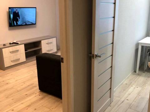 квартира за адресою Арсенія Тарковського вул. (Володарського), 18