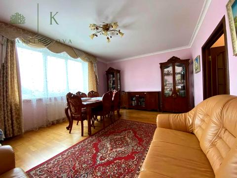 квартира за адресою Головацького Я., 23